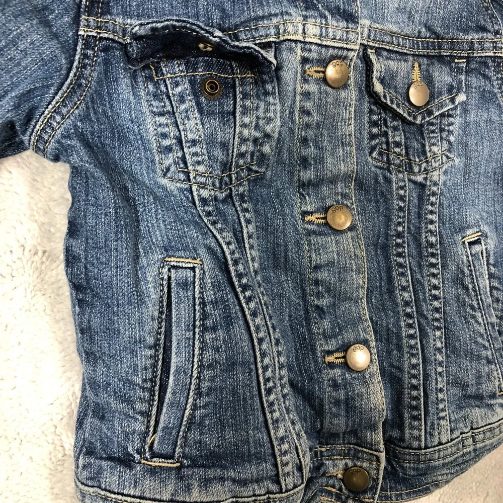 GapKids Jean Jacket Girls Small UK 6-7 Denim Blue Classic Trucker Snap 613455-00